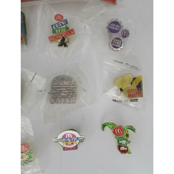 13 McDonald's Lapel Pins Advertising Lot No Duplicates Bugs Life, All Star Team+ - Picture 3 of 4